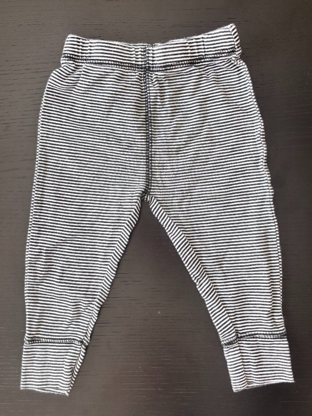 Striped pants size 6-9 months